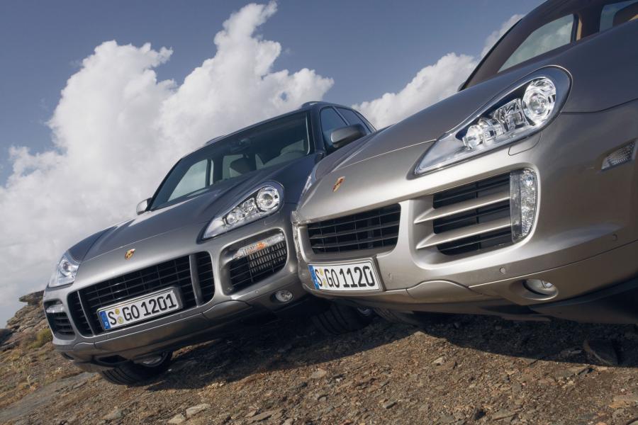 Porsche Cayenne Turbo 2007 года  (фото 19 из 43)